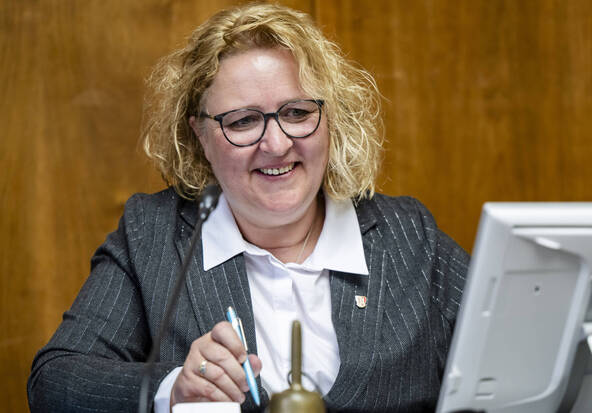 Valais: le Parlement dit oui à 20 EPT supplémentaires pour une voix