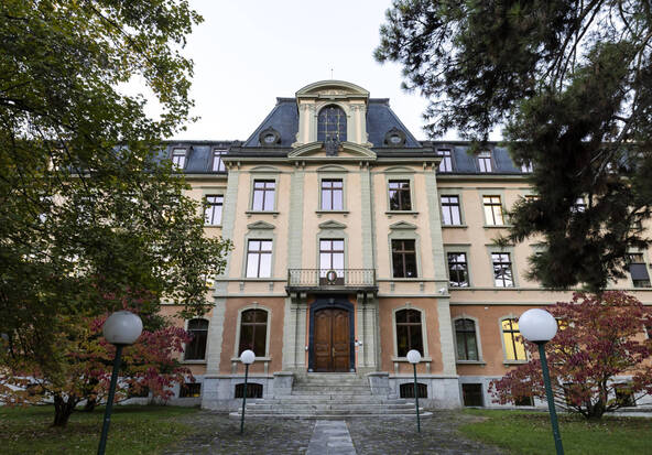 Un automobiliste fonce sur un piéton: quatre ans et demi de prison