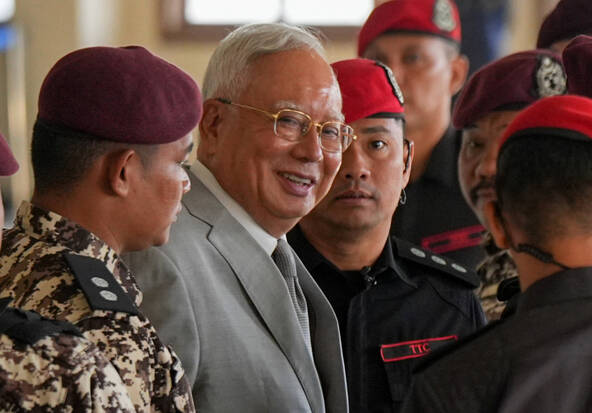 Malaisie: l'ex-Premier ministre Najib Razak reste en prison