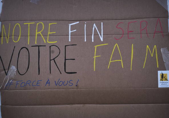 Colère agricole: des tracteurs sont entrés dans Paris