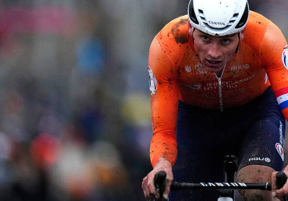 Mathieu van der Poel champion du monde pour la 8e fois