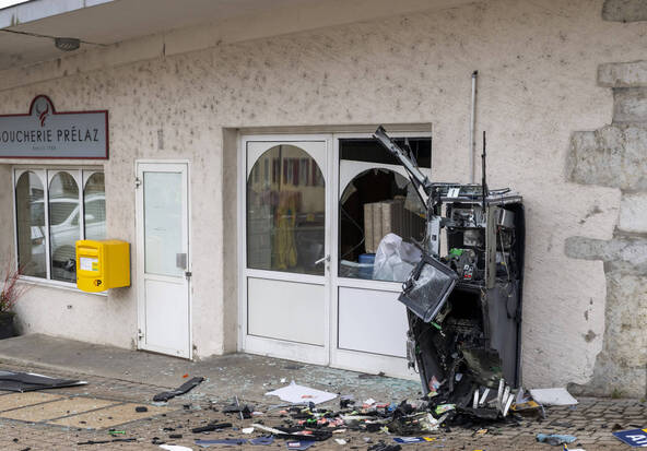 Nouvelle attaque au bancomat à Genolier (VD)
