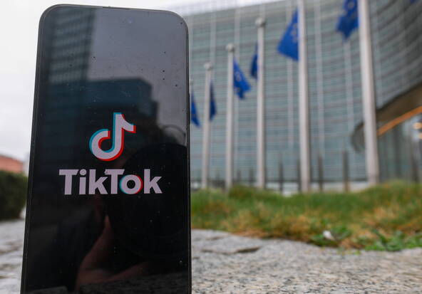 L'UE demande à TikTok de changer son interface « addictive »