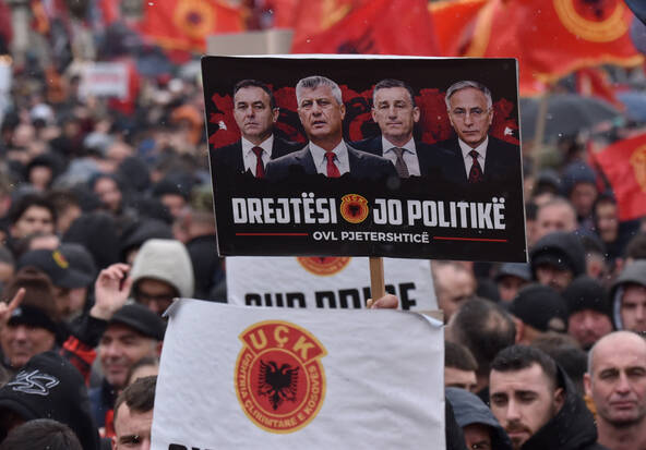 Kosovo: manif en soutien à des chefs jugés pour crimes de guerre