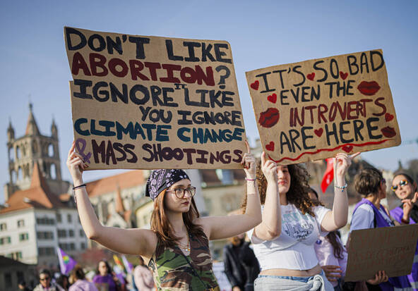 Journée des femmes: contre les guerres impérialistes, à Lausanne