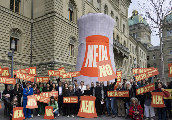 22'000 signatures contre de nouvelles centrales nucléaires