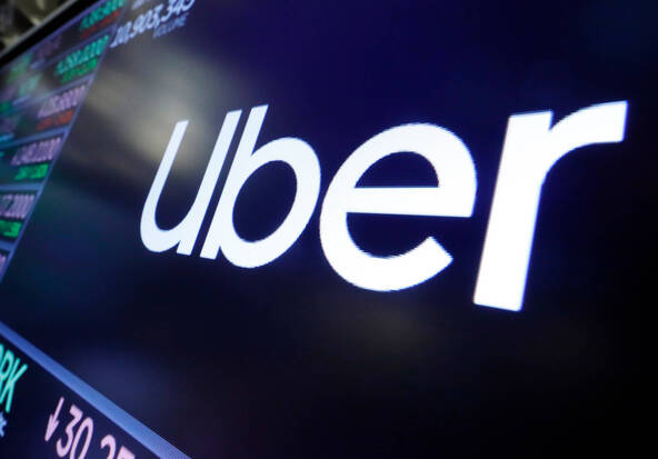 Uber compte acheter jusqu'à 50'000 robotaxis de Rivian