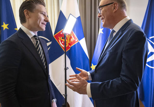 Martin Pfister impressionné par la rapidité d'action de la Finlande