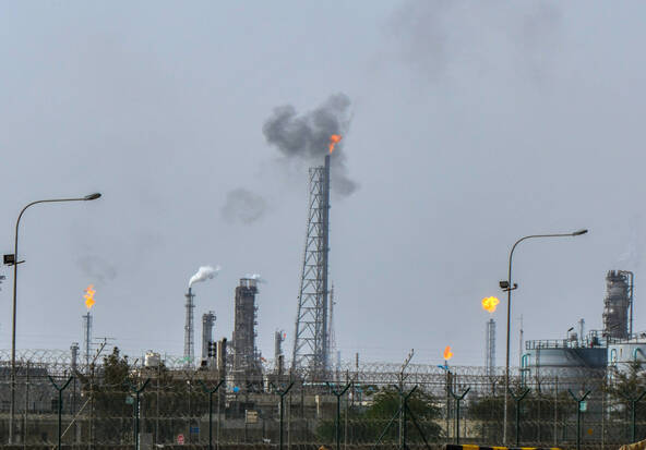 Le pétrole s'envole de plus de 7%, attisé par Donald Trump