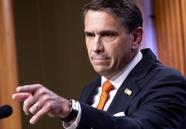 Blanche justifie les poursuites contre les adversaires de Trump