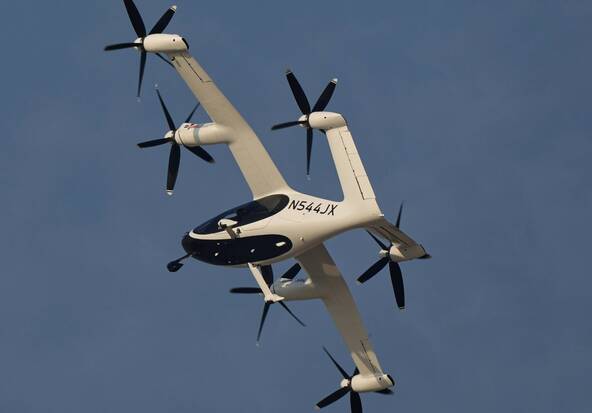 Dubaï se dote d'une station de taxis volants