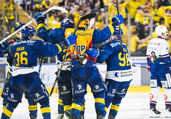 Davos en favori de la finale des play-off