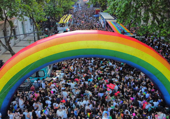 La loi hongroise anti-LGBT viole les valeurs fondamentales de l'UE