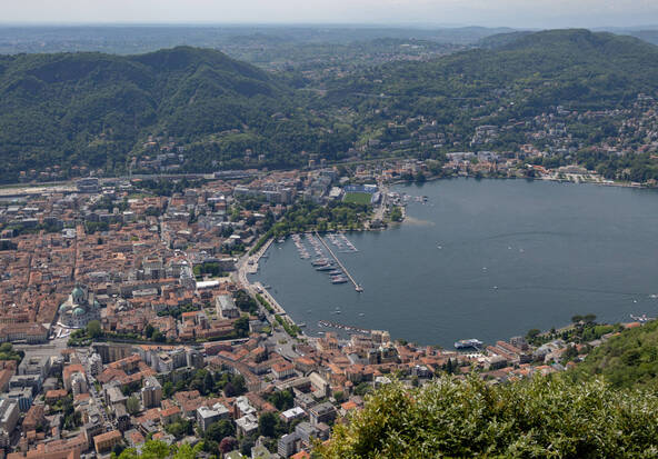 Tessin sous pression face à l'ampleur du tourisme d'achat en Italie