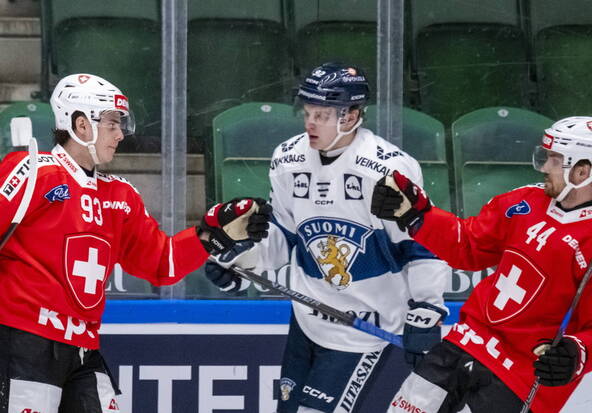 EHT: La Suisse s'impose face à la Finlande aux tirs au but