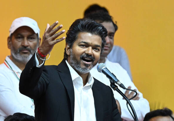 Une star de Bollywood à la tête de l'exécutif du Tamil Nadu