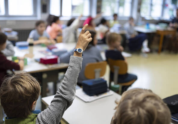 L'origine sociale influence les chances à l'école en Suisse, selon l'Unicef