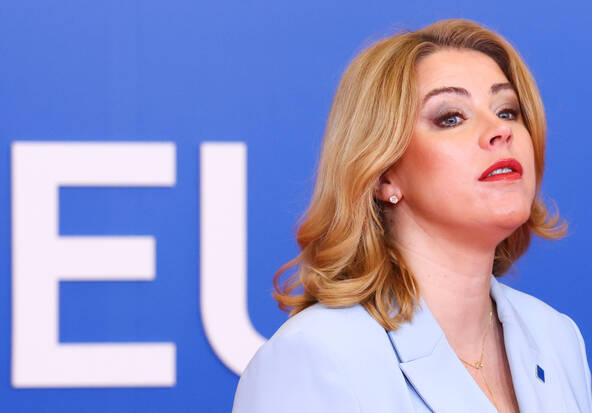 Lettonie: la première ministre annonce sa démission