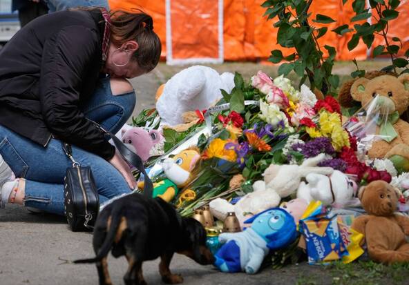 Journée de deuil à Kiev après au moins 24 morts la nuit précédente
