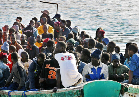 Centres pour migrants à l'étranger: l'UE reporte sa décision