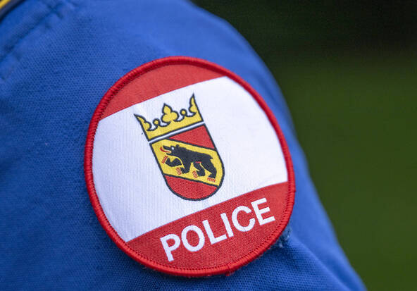 Quatre hommes écroués pour un vol d'or et de montres en Suisse