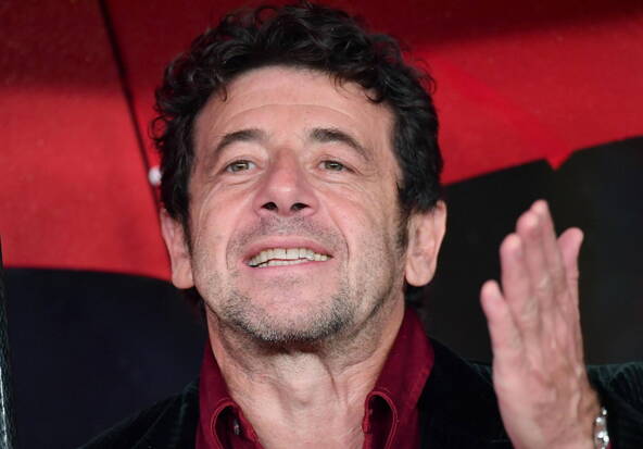 Théâtre: une représentation avec Bruel perturbée à Paris