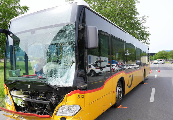 Collision vélo-bus à Nidwald: un cycliste de 90 ans tué