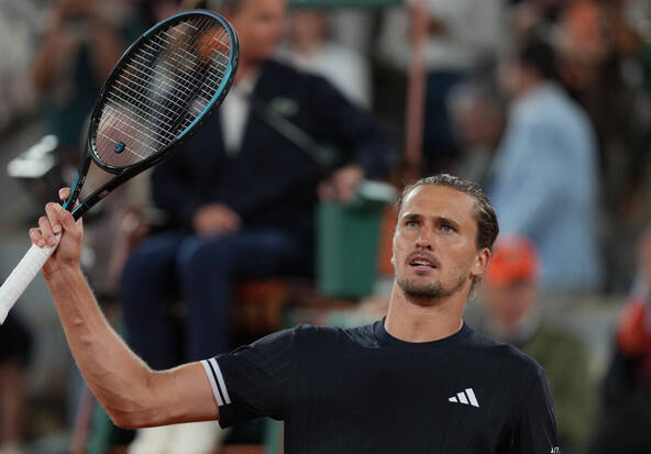 Zverev bat Jodar et se qualifie pour les demi-finales