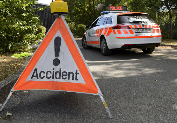 Pronostic vital engagé pour une motocycliste à Collonge-Bellerive