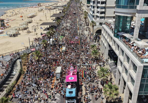 A Tel-Aviv, la Marche des fiertés retrouve la rue