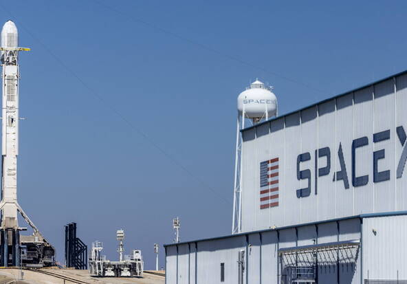 SpaceX rachète l'éditeur de code Cursor, valorisé à 60 milliards