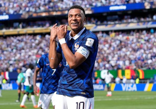 La France et Mbappé matent le Sénégal