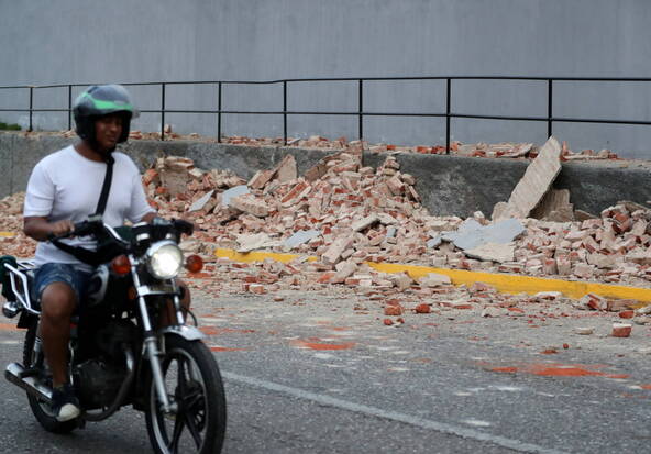 Séisme au Venezuela: des immeubles effondrés à Caracas