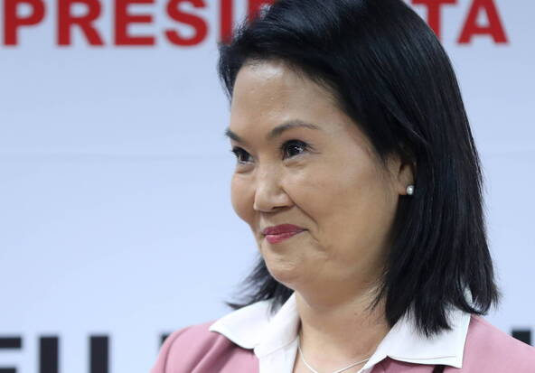 Pérou: Fujimori déclarée officiellement vainqueure du second tour