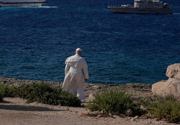 Léon XIV sur l'île de Lampedusa pour un hommage aux migrants