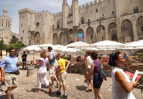 Avignon, un carrefour pour les scènes romandes