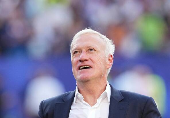 « Les insultes, je m'en serais bien passé », regrette Deschamps