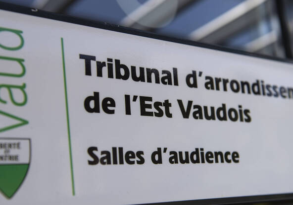 Un homme face à la justice à Vevey pour avoir tué sa compagne