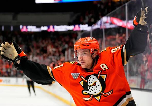 Leo Carlsson, l'homme qui vaut 18 millions, reste à Anaheim