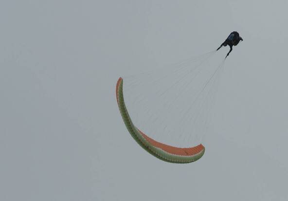 Un parapentiste chute mortellement au-dessus de Vercorin (VS)