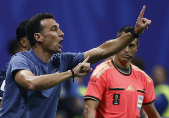 « Ce groupe ne cesse de me surprendre », dit Scaloni