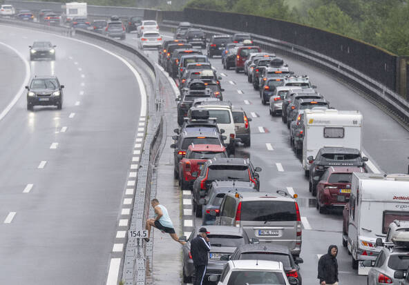 Bouchon de 10 km au tunnel du Gothard