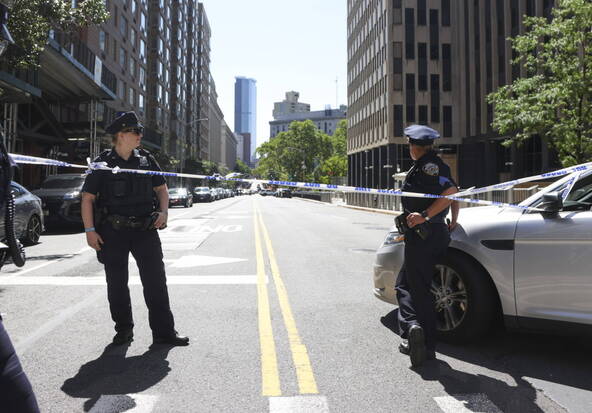 New York: un homme criant « Allah Akbar » blesse deux personnes