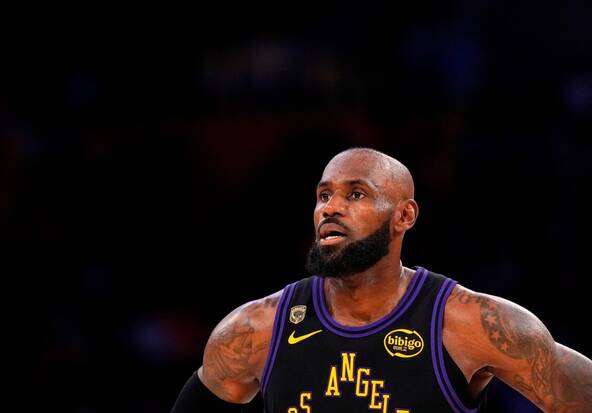 NBA: LeBron James annonce qu'il rejoint les 76ers de Philadelphie