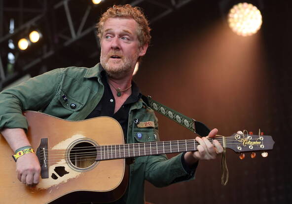 Décès du chanteur et musicien irlandais Glen Hansard