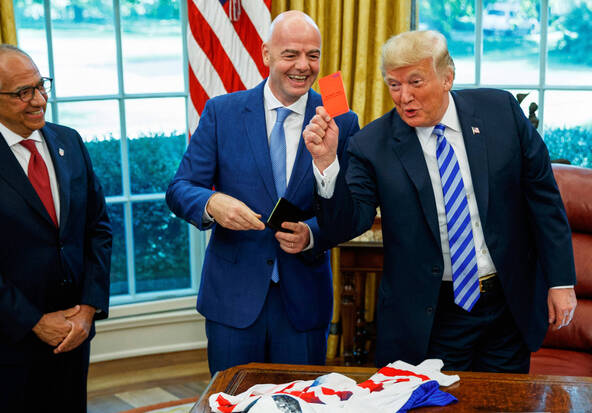 Trump défend Infantino face aux voix réclamant son départ