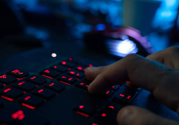 Cyberattaque contre Stadler Rail: le hacker présumé jugé à Zurich