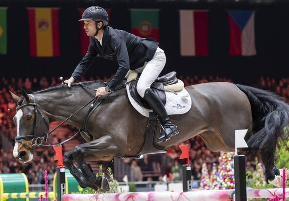Saut d'obstacles: Guerdat pour un premier titre mondial