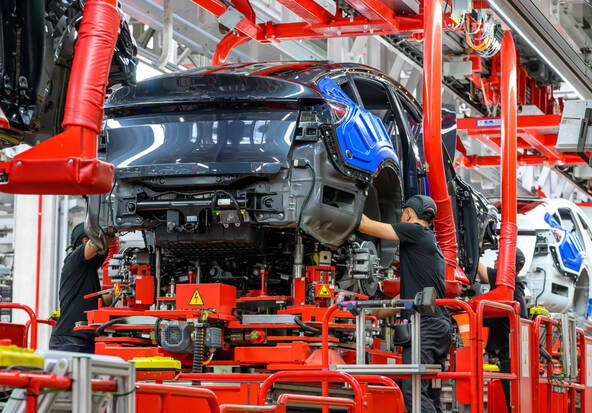 Tesla rappelle 3 millions de véhicules en Chine pour des poignées
