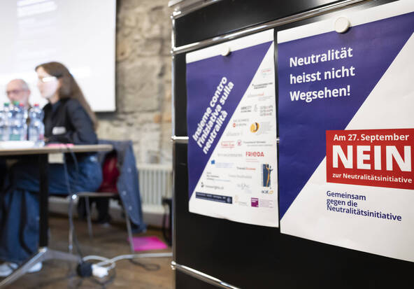 Neutralité: une alliance de la société civile contre l'initiative